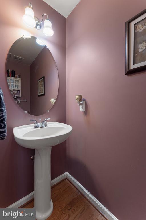 19388 MANOR DR, CULPEPER, Virginia 22701, 4 Bedrooms Bedrooms, ,3 BathroomsBathrooms,Residential,19388 MANOR DR,VACU2013222 MLS # VACU2013222