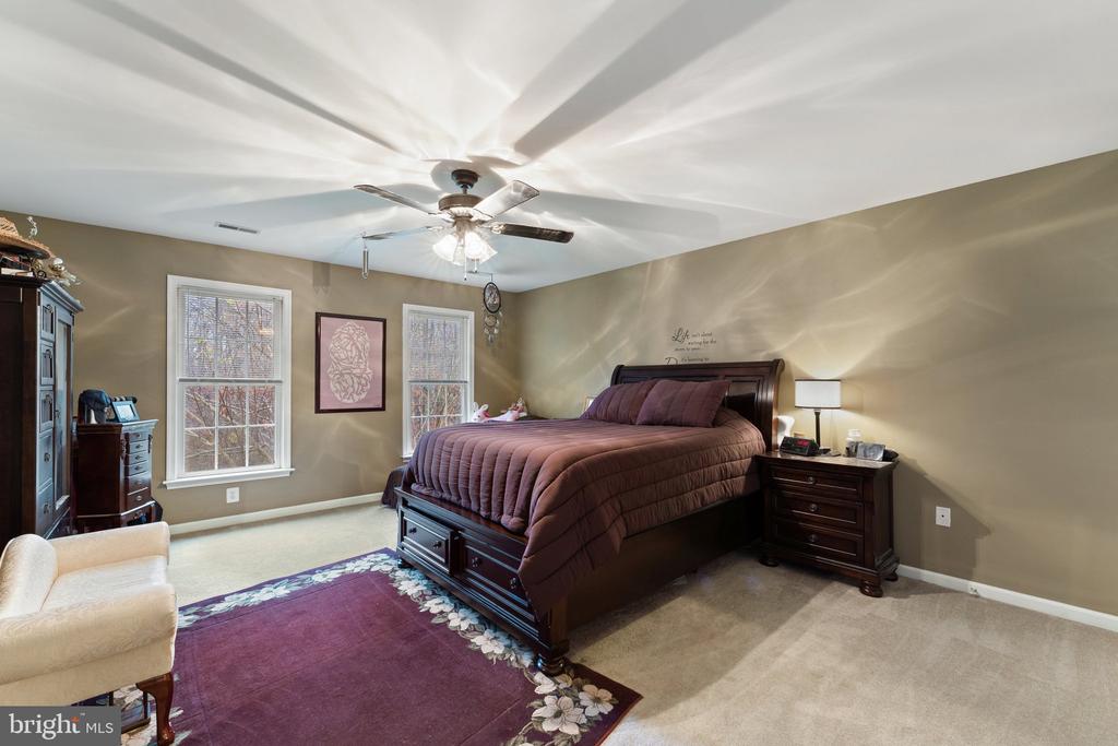 19388 MANOR DR, CULPEPER, Virginia 22701, 4 Bedrooms Bedrooms, ,3 BathroomsBathrooms,Residential,19388 MANOR DR,VACU2013222 MLS # VACU2013222