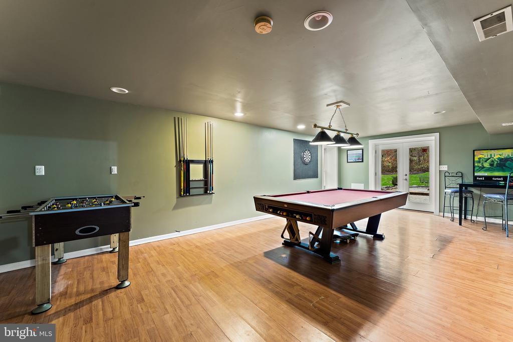 19388 MANOR DR, CULPEPER, Virginia 22701, 4 Bedrooms Bedrooms, ,3 BathroomsBathrooms,Residential,19388 MANOR DR,VACU2013222 MLS # VACU2013222