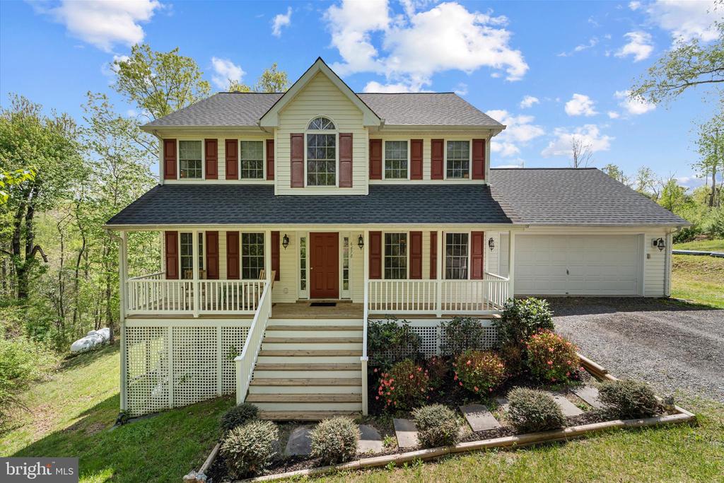 6678 TURNING RUN LN, MARSHALL, Virginia 20115, 4 Bedrooms Bedrooms, ,3 BathroomsBathrooms,Residential,6678 TURNING RUN LN,VAFQ2021508 MLS # VAFQ2021508