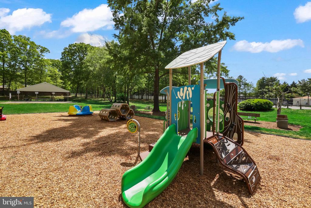 10729 CEDAR POST LN, SPOTSYLVANIA, Virginia 22553, 3 Bedrooms Bedrooms, ,2 BathroomsBathrooms,Residential,10729 CEDAR POST LN,VASP2041072 MLS # VASP2041072