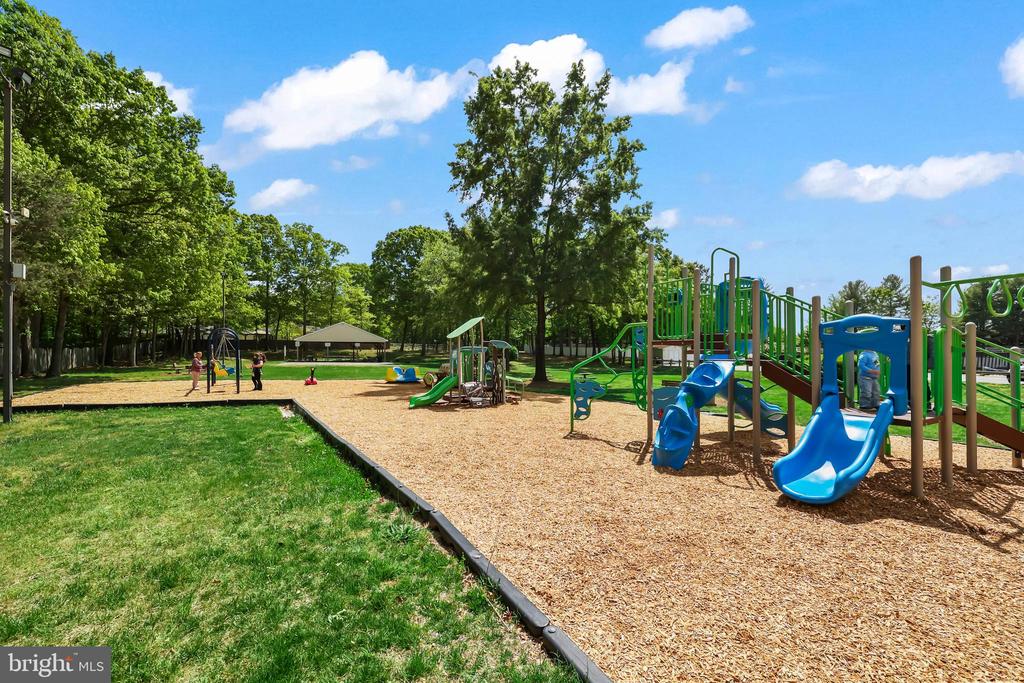 10729 CEDAR POST LN, SPOTSYLVANIA, Virginia 22553, 3 Bedrooms Bedrooms, ,2 BathroomsBathrooms,Residential,10729 CEDAR POST LN,VASP2041072 MLS # VASP2041072