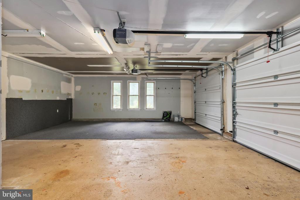 10729 CEDAR POST LN, SPOTSYLVANIA, Virginia 22553, 3 Bedrooms Bedrooms, ,2 BathroomsBathrooms,Residential,10729 CEDAR POST LN,VASP2041072 MLS # VASP2041072