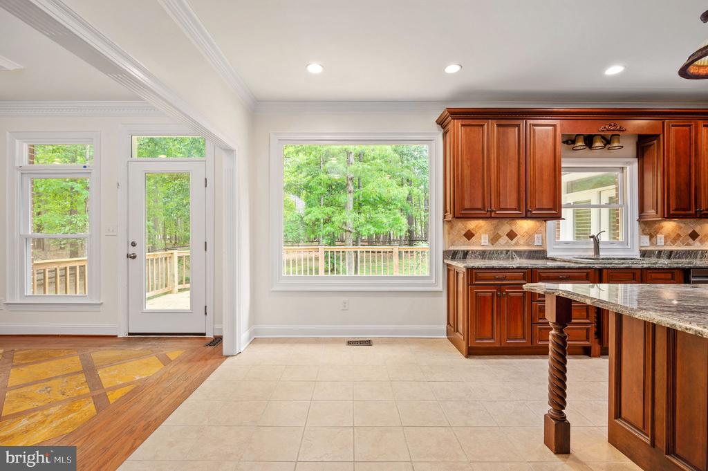 11326 FAWN LAKE PKWY, SPOTSYLVANIA, Virginia 22551, 5 Bedrooms Bedrooms, ,4 BathroomsBathrooms,Residential,FAWN LAKE,11326 FAWN LAKE PKWY,VASP2041082 MLS # VASP2041082