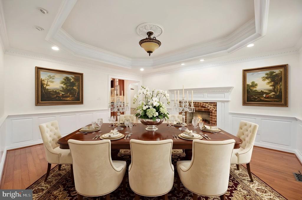 11326 FAWN LAKE PKWY, SPOTSYLVANIA, Virginia 22551, 5 Bedrooms Bedrooms, ,4 BathroomsBathrooms,Residential,FAWN LAKE,11326 FAWN LAKE PKWY,VASP2041082 MLS # VASP2041082