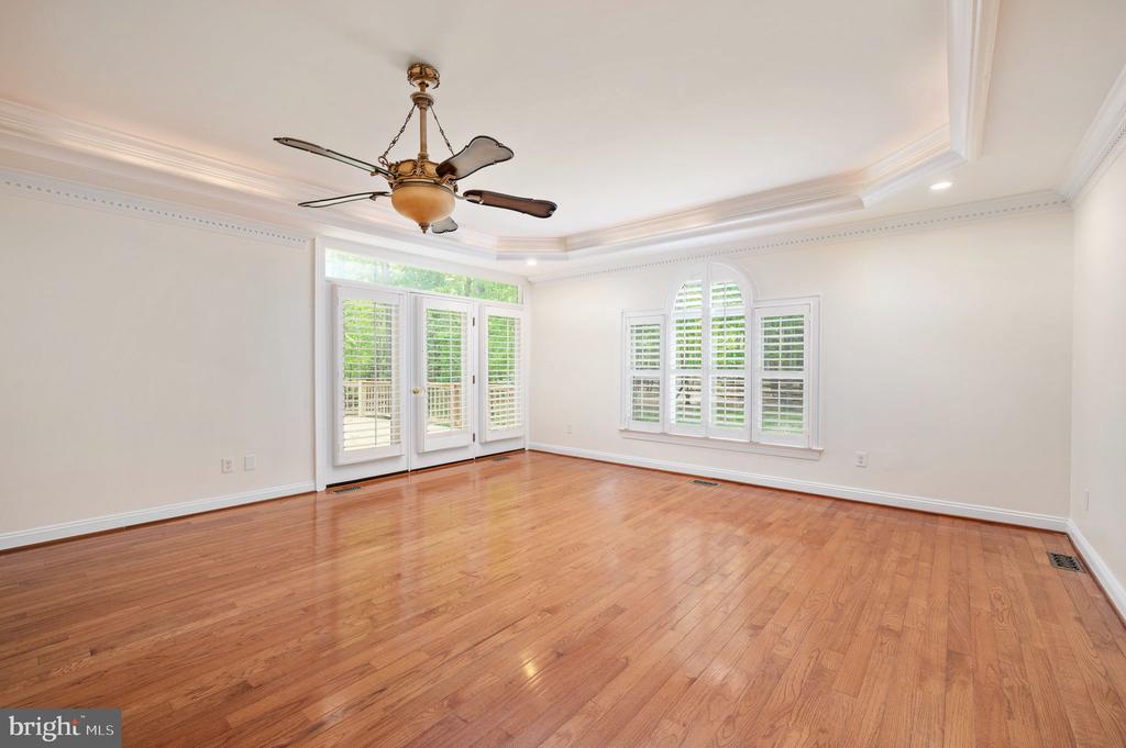 11326 FAWN LAKE PKWY, SPOTSYLVANIA, Virginia 22551, 5 Bedrooms Bedrooms, ,4 BathroomsBathrooms,Residential,FAWN LAKE,11326 FAWN LAKE PKWY,VASP2041082 MLS # VASP2041082