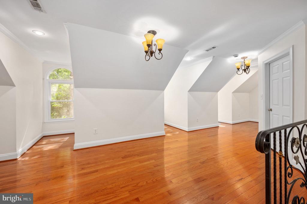 11326 FAWN LAKE PKWY, SPOTSYLVANIA, Virginia 22551, 5 Bedrooms Bedrooms, ,4 BathroomsBathrooms,Residential,FAWN LAKE,11326 FAWN LAKE PKWY,VASP2041082 MLS # VASP2041082