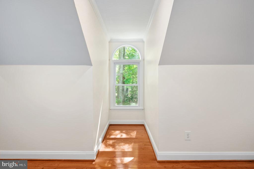 11326 FAWN LAKE PKWY, SPOTSYLVANIA, Virginia 22551, 5 Bedrooms Bedrooms, ,4 BathroomsBathrooms,Residential,FAWN LAKE,11326 FAWN LAKE PKWY,VASP2041082 MLS # VASP2041082