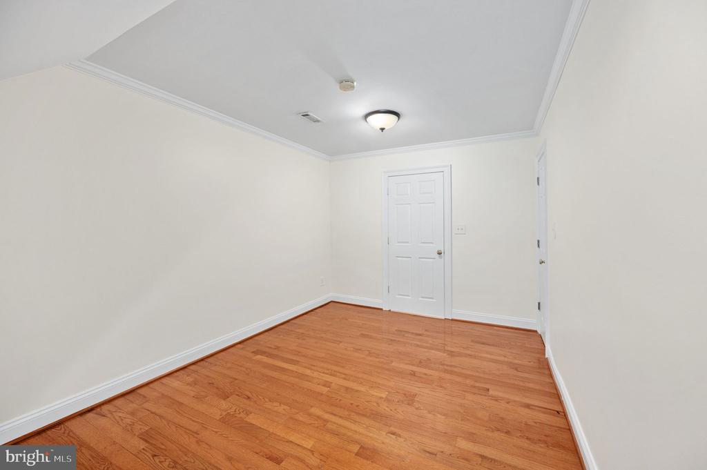 11326 FAWN LAKE PKWY, SPOTSYLVANIA, Virginia 22551, 5 Bedrooms Bedrooms, ,4 BathroomsBathrooms,Residential,FAWN LAKE,11326 FAWN LAKE PKWY,VASP2041082 MLS # VASP2041082