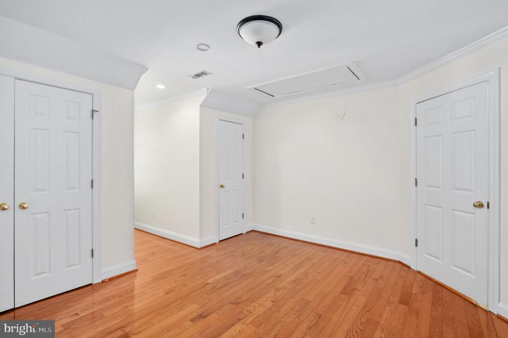 11326 FAWN LAKE PKWY, SPOTSYLVANIA, Virginia 22551, 5 Bedrooms Bedrooms, ,4 BathroomsBathrooms,Residential,FAWN LAKE,11326 FAWN LAKE PKWY,VASP2041082 MLS # VASP2041082