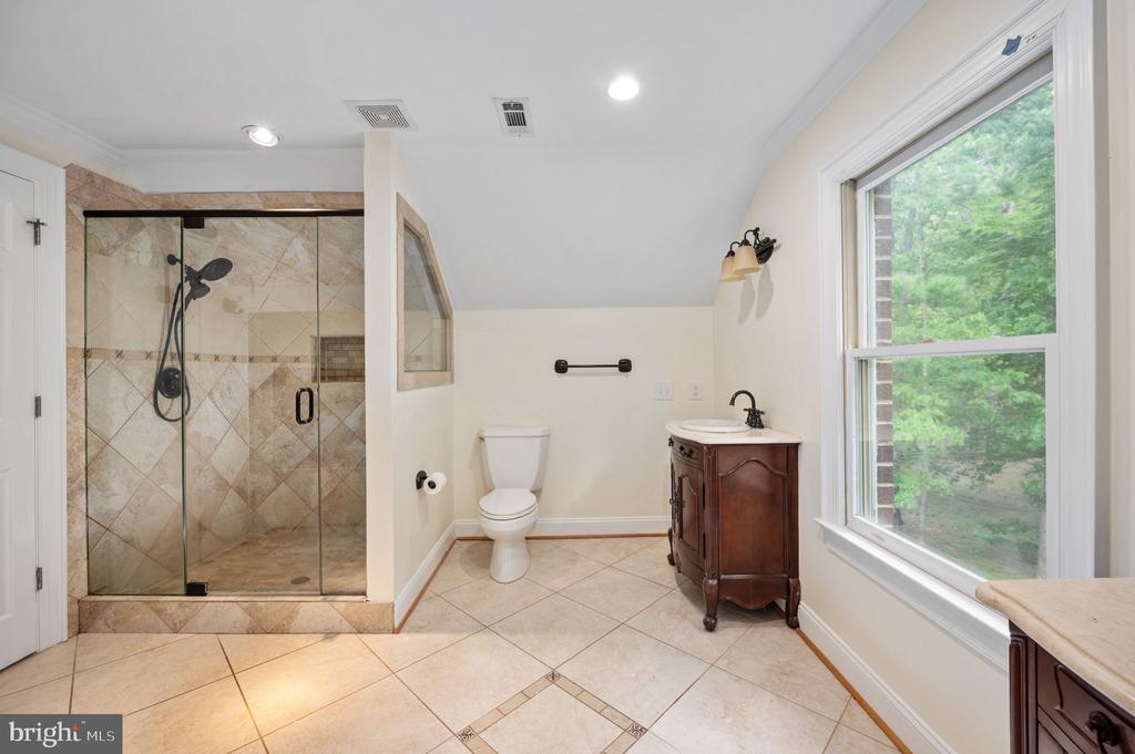 11326 FAWN LAKE PKWY, SPOTSYLVANIA, Virginia 22551, 5 Bedrooms Bedrooms, ,4 BathroomsBathrooms,Residential,FAWN LAKE,11326 FAWN LAKE PKWY,VASP2041082 MLS # VASP2041082