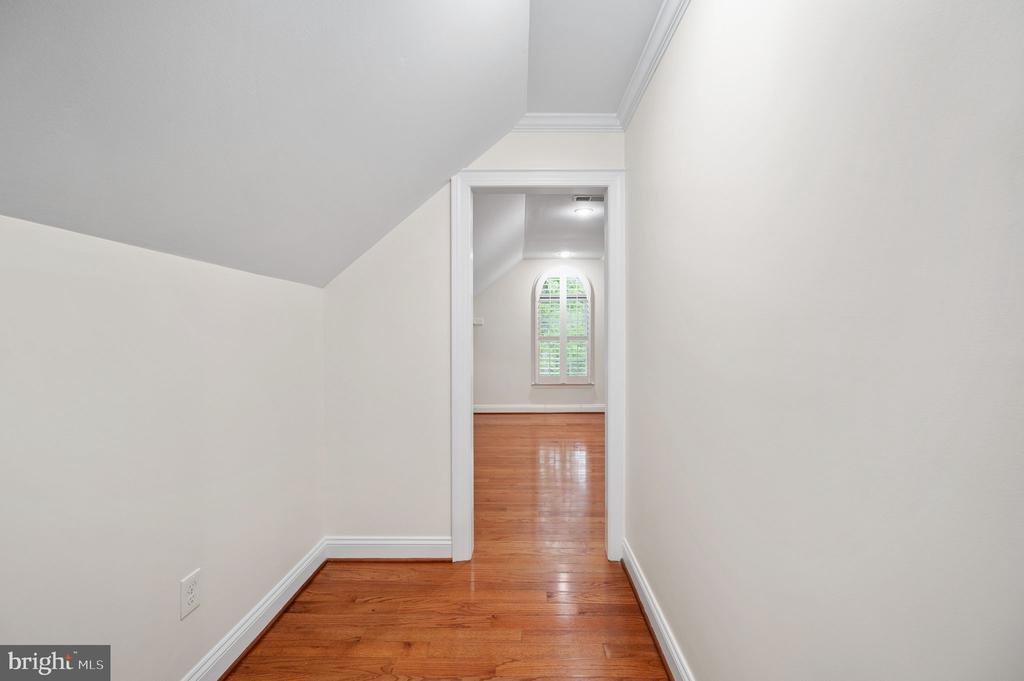 11326 FAWN LAKE PKWY, SPOTSYLVANIA, Virginia 22551, 5 Bedrooms Bedrooms, ,4 BathroomsBathrooms,Residential,FAWN LAKE,11326 FAWN LAKE PKWY,VASP2041082 MLS # VASP2041082