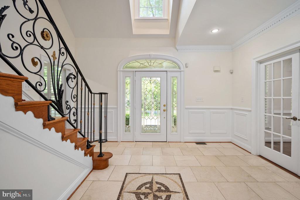 11326 FAWN LAKE PKWY, SPOTSYLVANIA, Virginia 22551, 5 Bedrooms Bedrooms, ,4 BathroomsBathrooms,Residential,FAWN LAKE,11326 FAWN LAKE PKWY,VASP2041082 MLS # VASP2041082