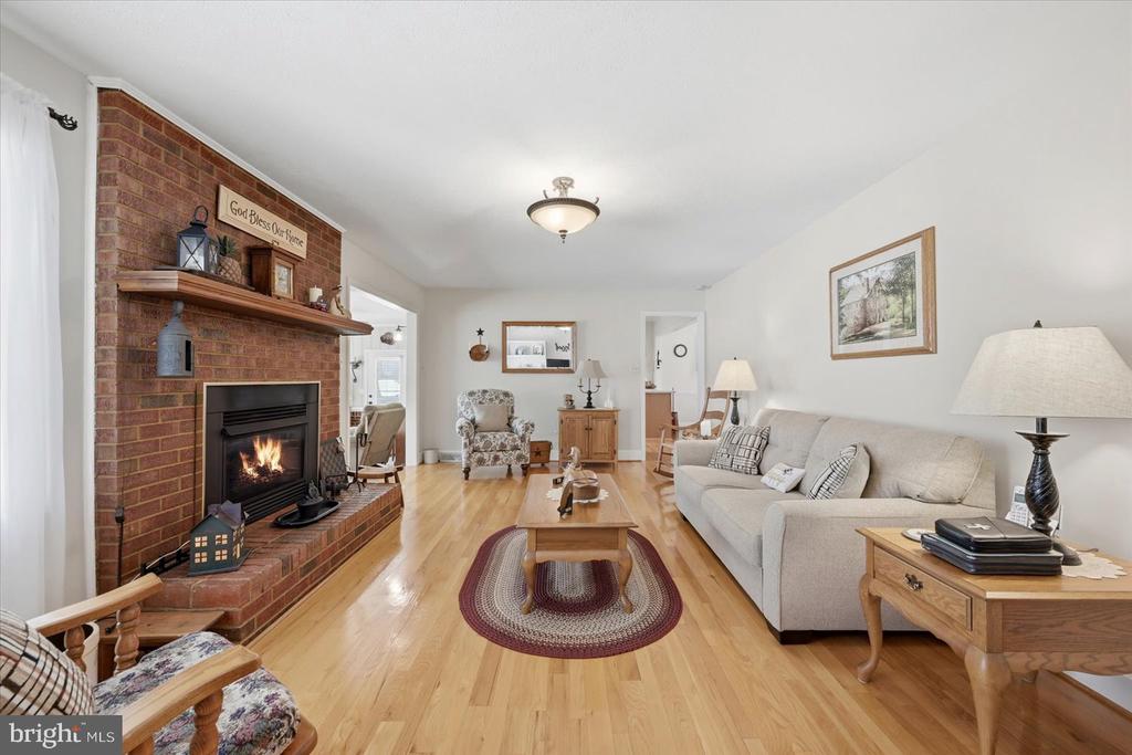 7452 SPERRYVILLE PIKE, BOSTON, Virginia 22713, 3 Bedrooms Bedrooms, ,2 BathroomsBathrooms,Residential,7452 SPERRYVILLE PIKE,VACU2013356 MLS # VACU2013356