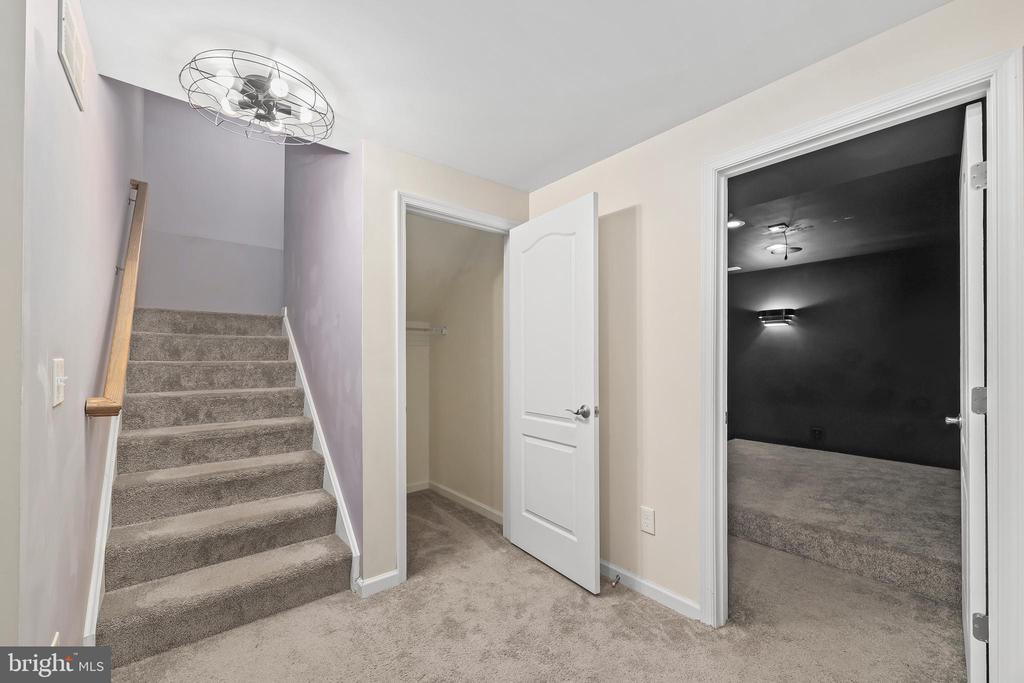 1725 HUDGINS FARM CIR, FREDERICKSBURG, Virginia 22408, 5 Bedrooms Bedrooms, ,4 BathroomsBathrooms,Residential,1725 HUDGINS FARM CIR,VASP2041076 MLS # VASP2041076