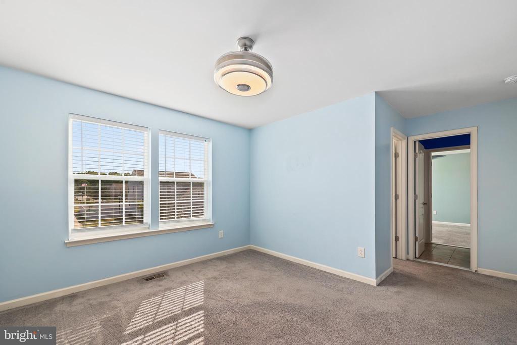 1725 HUDGINS FARM CIR, FREDERICKSBURG, Virginia 22408, 5 Bedrooms Bedrooms, ,4 BathroomsBathrooms,Residential,1725 HUDGINS FARM CIR,VASP2041076 MLS # VASP2041076