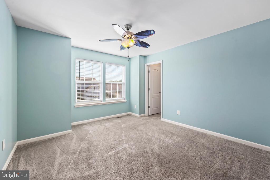 1725 HUDGINS FARM CIR, FREDERICKSBURG, Virginia 22408, 5 Bedrooms Bedrooms, ,4 BathroomsBathrooms,Residential,1725 HUDGINS FARM CIR,VASP2041076 MLS # VASP2041076