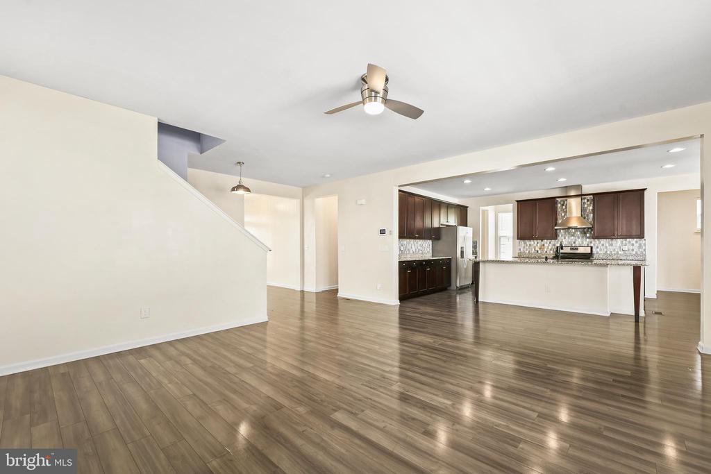 1725 HUDGINS FARM CIR, FREDERICKSBURG, Virginia 22408, 5 Bedrooms Bedrooms, ,4 BathroomsBathrooms,Residential,1725 HUDGINS FARM CIR,VASP2041076 MLS # VASP2041076