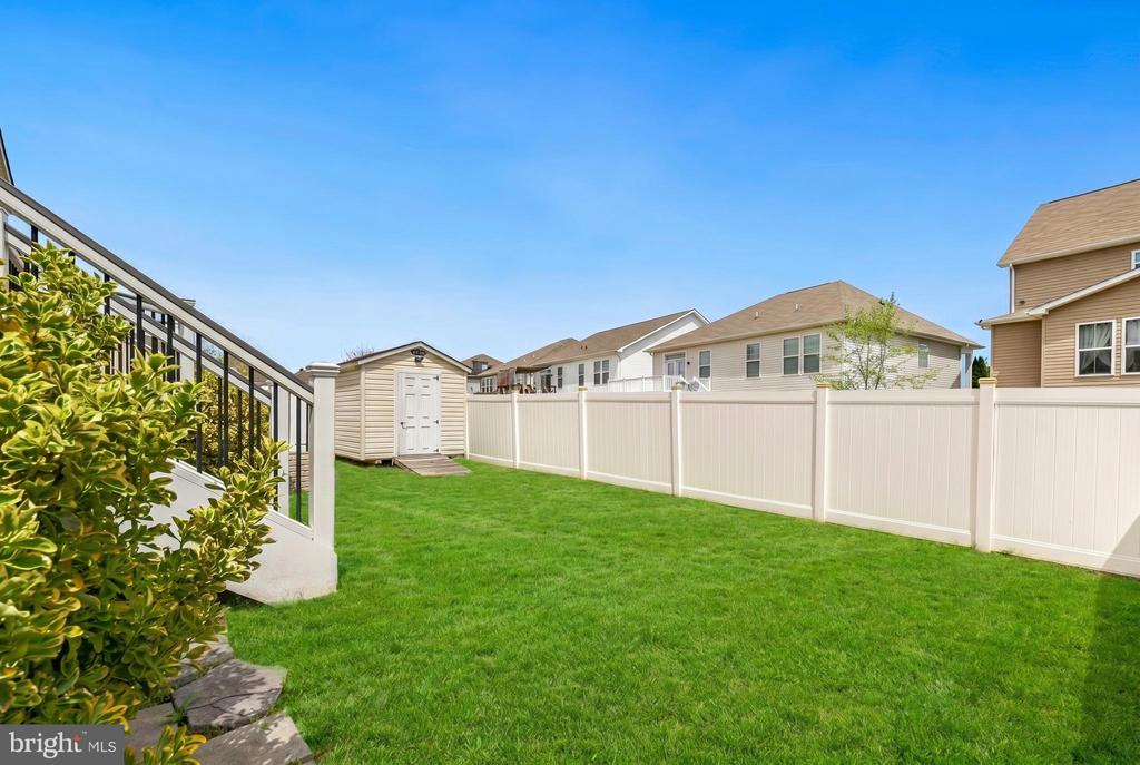 1725 HUDGINS FARM CIR, FREDERICKSBURG, Virginia 22408, 5 Bedrooms Bedrooms, ,4 BathroomsBathrooms,Residential,1725 HUDGINS FARM CIR,VASP2041076 MLS # VASP2041076