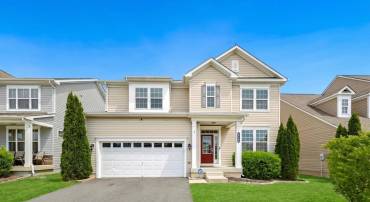 1725 HUDGINS FARM CIR, FREDERICKSBURG, Virginia 22408, 5 Bedrooms Bedrooms, ,4 BathroomsBathrooms,Residential,1725 HUDGINS FARM CIR,VASP2041076 MLS # VASP2041076