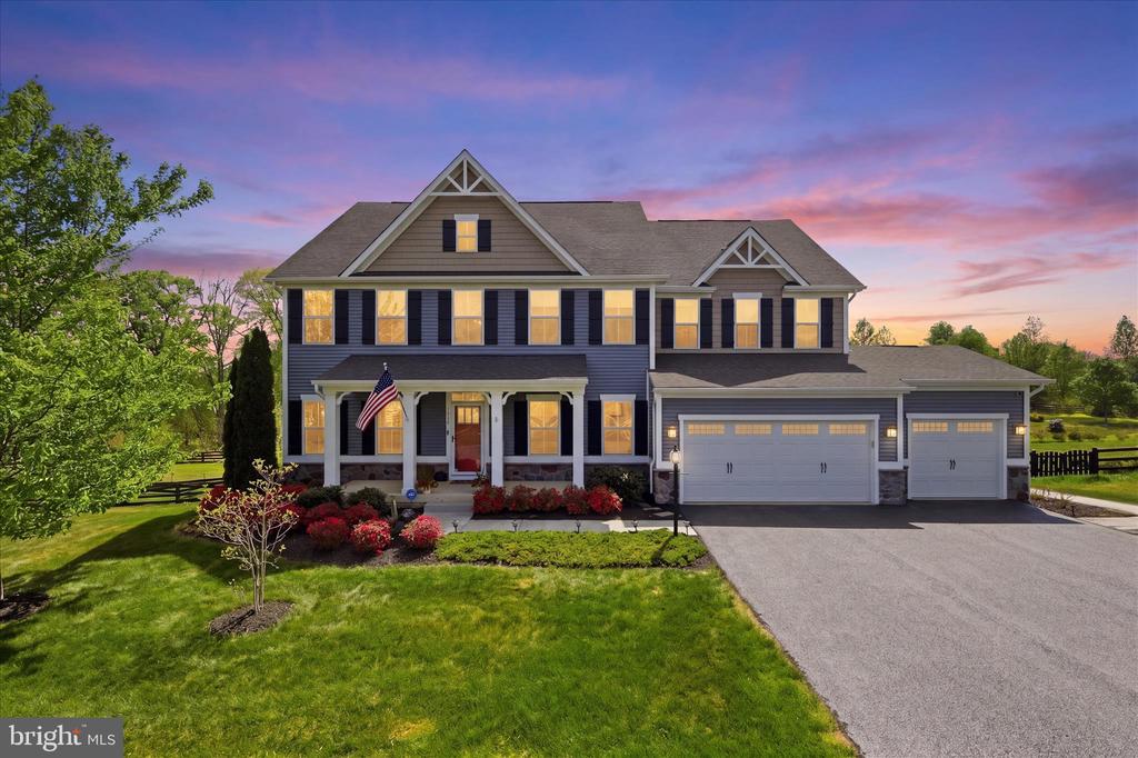 7804 HERMITAGE DR, FREDERICKSBURG, Virginia 22407, 6 Bedrooms Bedrooms, ,5 BathroomsBathrooms,Residential,7804 HERMITAGE DR,VASP2041174 MLS # VASP2041174