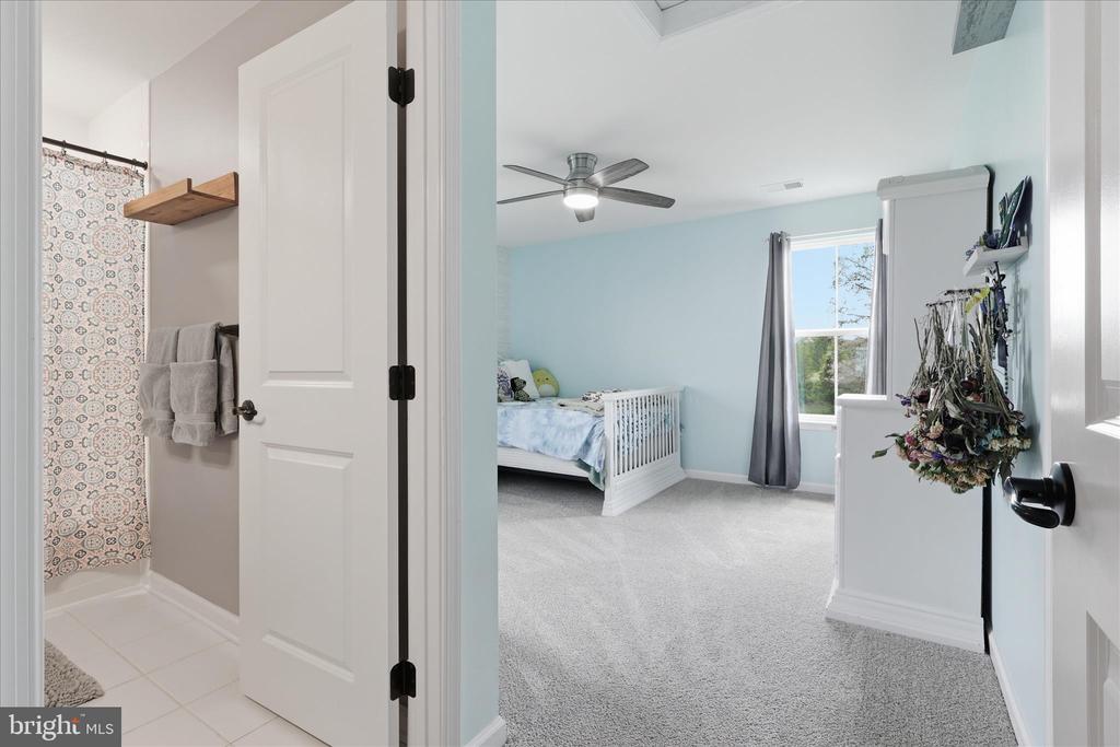 7804 HERMITAGE DR, FREDERICKSBURG, Virginia 22407, 6 Bedrooms Bedrooms, ,5 BathroomsBathrooms,Residential,7804 HERMITAGE DR,VASP2041174 MLS # VASP2041174