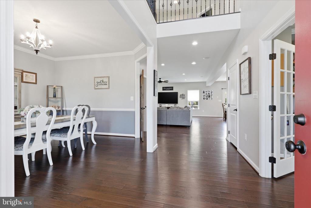 7804 HERMITAGE DR, FREDERICKSBURG, Virginia 22407, 6 Bedrooms Bedrooms, ,5 BathroomsBathrooms,Residential,7804 HERMITAGE DR,VASP2041174 MLS # VASP2041174