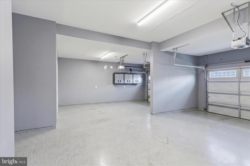 7804 HERMITAGE DR, FREDERICKSBURG, Virginia 22407, 6 Bedrooms Bedrooms, ,5 BathroomsBathrooms,Residential,7804 HERMITAGE DR,VASP2041174 MLS # VASP2041174