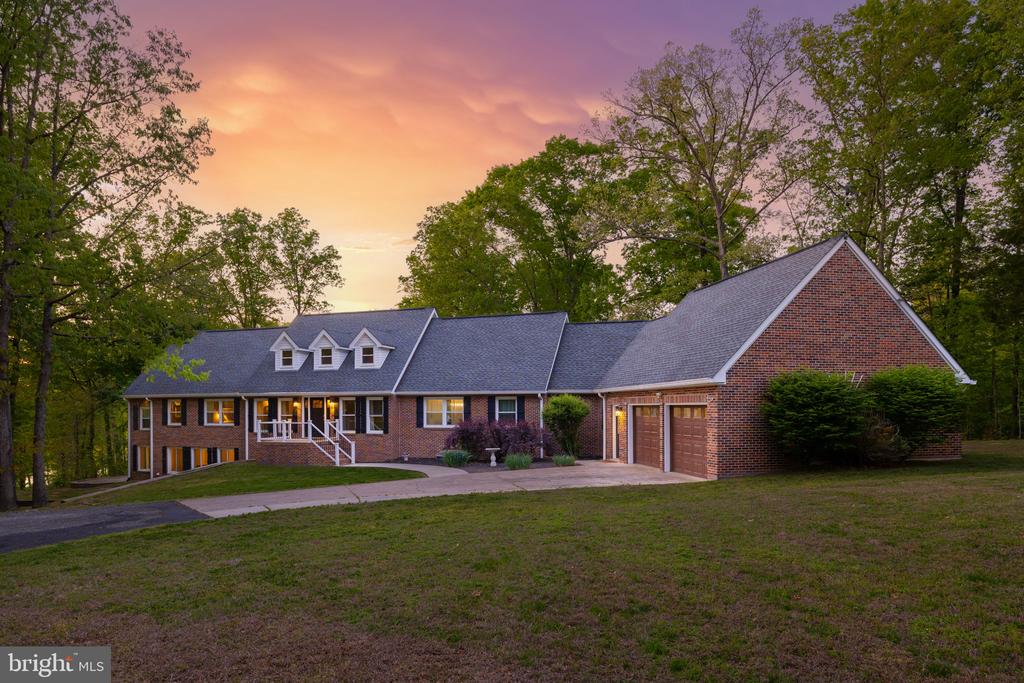 6406 CARTER LN, MINERAL, Virginia 23117, 7 Bedrooms Bedrooms, ,5 BathroomsBathrooms,Residential,6406 CARTER LN,VASP2041184 MLS # VASP2041184