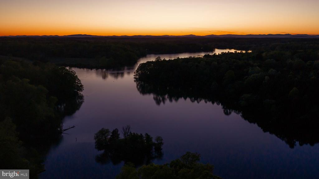 6406 CARTER LN, MINERAL, Virginia 23117, 7 Bedrooms Bedrooms, ,5 BathroomsBathrooms,Residential,6406 CARTER LN,VASP2041184 MLS # VASP2041184