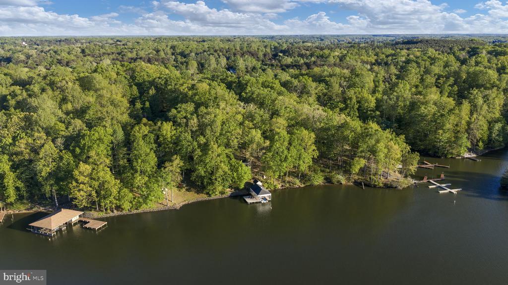 6406 CARTER LN, MINERAL, Virginia 23117, 7 Bedrooms Bedrooms, ,5 BathroomsBathrooms,Residential,6406 CARTER LN,VASP2041184 MLS # VASP2041184