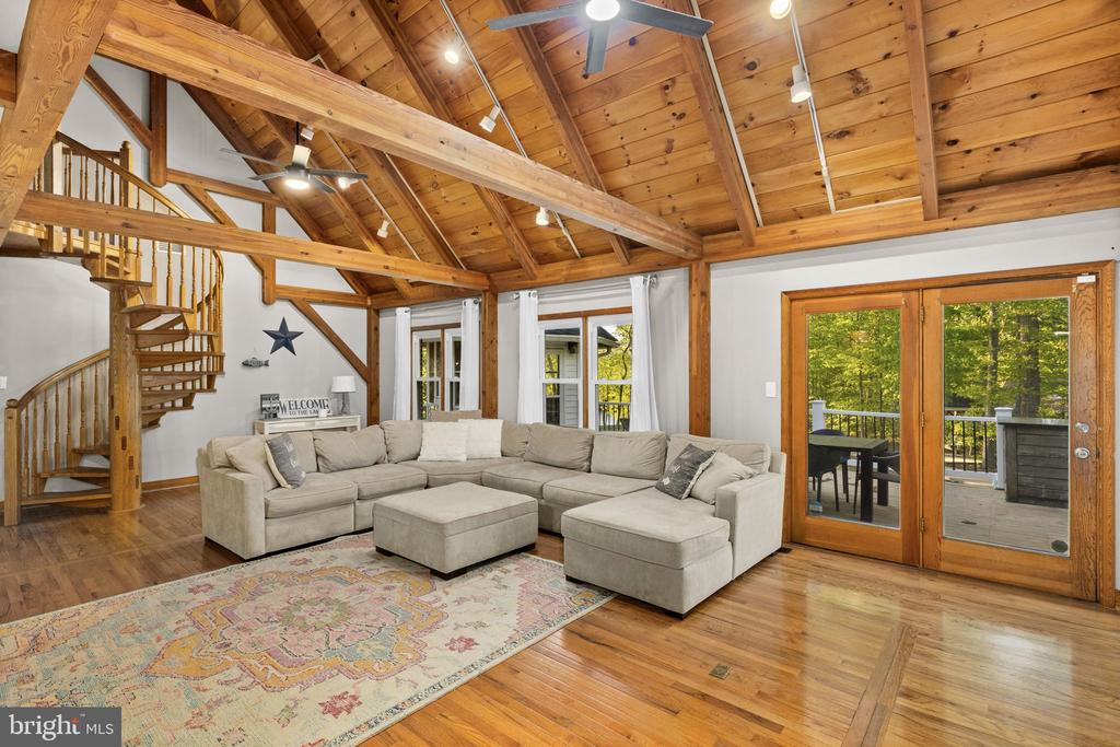 6406 CARTER LN, MINERAL, Virginia 23117, 7 Bedrooms Bedrooms, ,5 BathroomsBathrooms,Residential,6406 CARTER LN,VASP2041184 MLS # VASP2041184