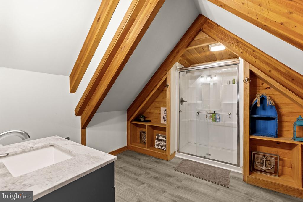 6406 CARTER LN, MINERAL, Virginia 23117, 7 Bedrooms Bedrooms, ,5 BathroomsBathrooms,Residential,6406 CARTER LN,VASP2041184 MLS # VASP2041184