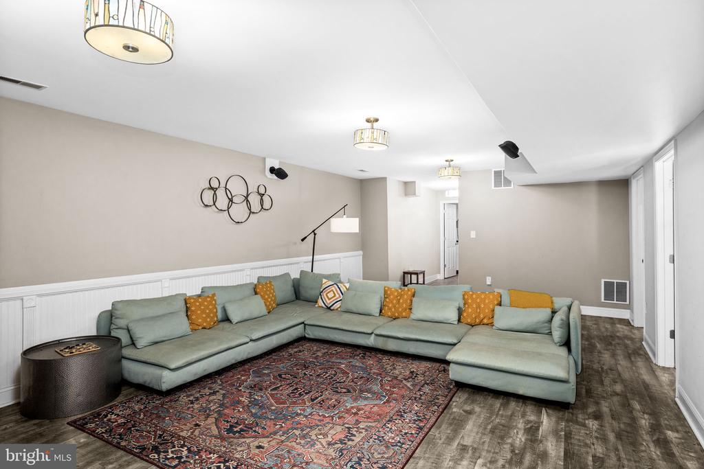 6406 CARTER LN, MINERAL, Virginia 23117, 7 Bedrooms Bedrooms, ,5 BathroomsBathrooms,Residential,6406 CARTER LN,VASP2041184 MLS # VASP2041184