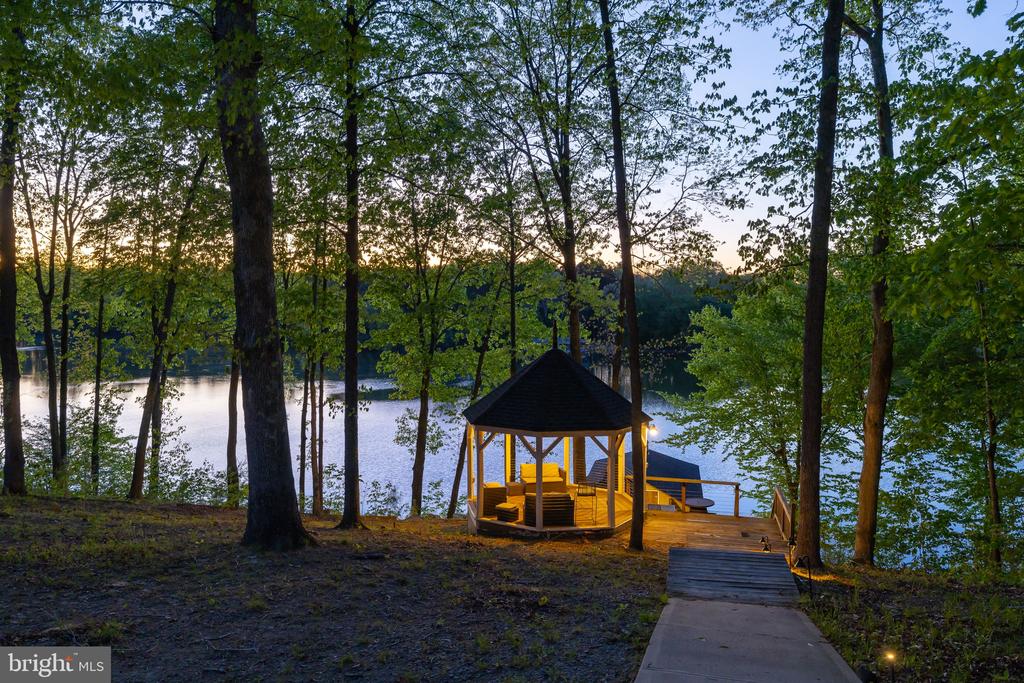 6406 CARTER LN, MINERAL, Virginia 23117, 7 Bedrooms Bedrooms, ,5 BathroomsBathrooms,Residential,6406 CARTER LN,VASP2041184 MLS # VASP2041184