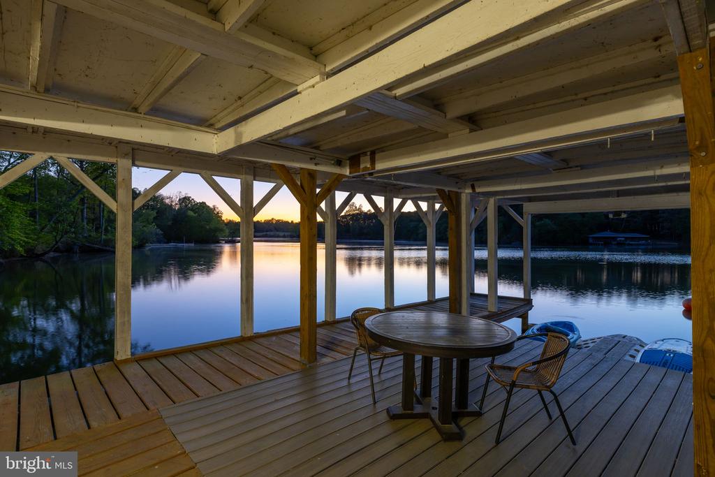 6406 CARTER LN, MINERAL, Virginia 23117, 7 Bedrooms Bedrooms, ,5 BathroomsBathrooms,Residential,6406 CARTER LN,VASP2041184 MLS # VASP2041184