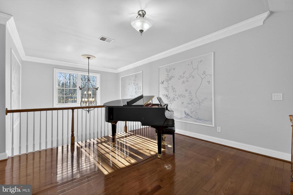 8485 ROGUES RD, WARRENTON, Virginia 20187, 4 Bedrooms Bedrooms, ,4 BathroomsBathrooms,Residential,8485 ROGUES RD,VAFQ2021674 MLS # VAFQ2021674