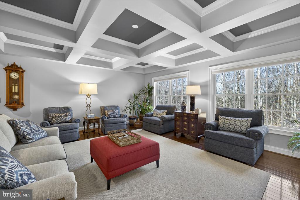 8485 ROGUES RD, WARRENTON, Virginia 20187, 4 Bedrooms Bedrooms, ,4 BathroomsBathrooms,Residential,8485 ROGUES RD,VAFQ2021674 MLS # VAFQ2021674