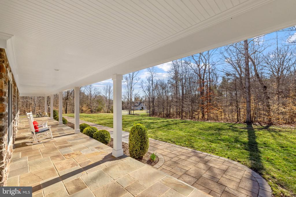 8485 ROGUES RD, WARRENTON, Virginia 20187, 4 Bedrooms Bedrooms, ,4 BathroomsBathrooms,Residential,8485 ROGUES RD,VAFQ2021674 MLS # VAFQ2021674