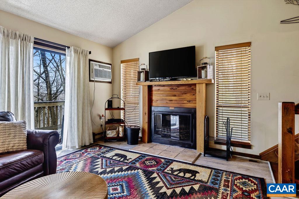 646 WHITE OAK CONDOS, WINTERGREEN, Virginia 22967, 2 Bedrooms Bedrooms, ,2 BathroomsBathrooms,Residential,646 WHITE OAK CONDOS,675201 MLS # 675201