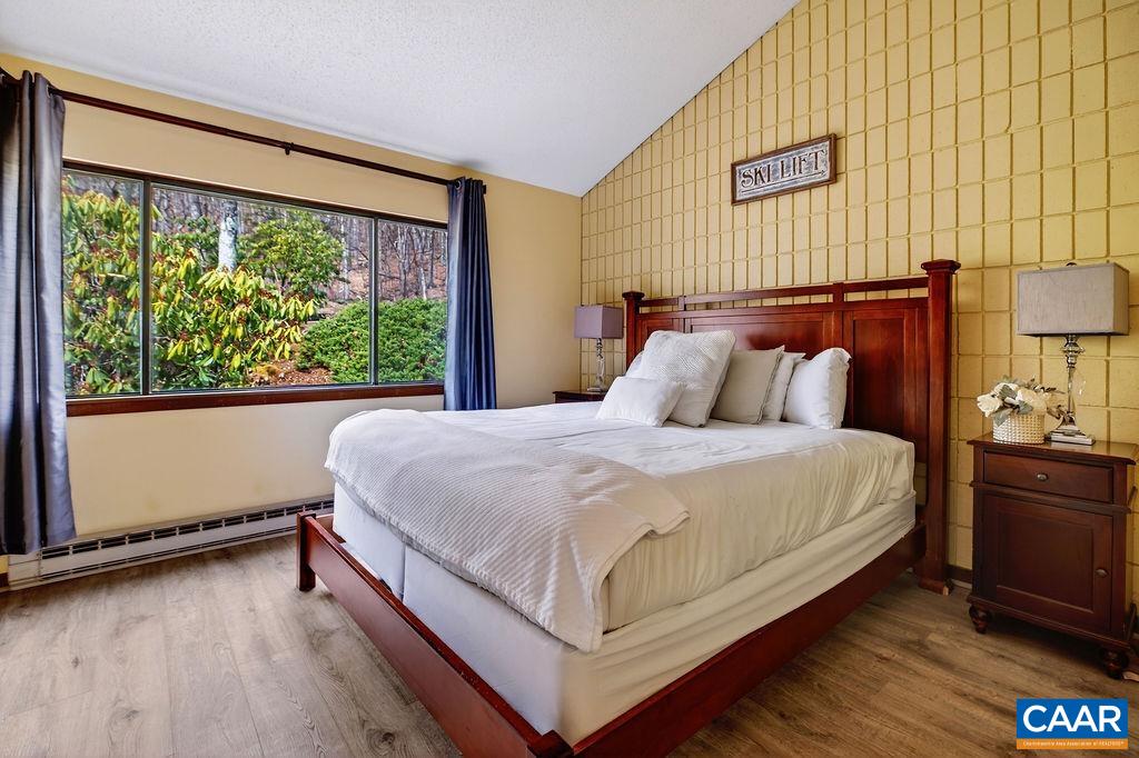 646 WHITE OAK CONDOS, WINTERGREEN, Virginia 22967, 2 Bedrooms Bedrooms, ,2 BathroomsBathrooms,Residential,646 WHITE OAK CONDOS,675201 MLS # 675201