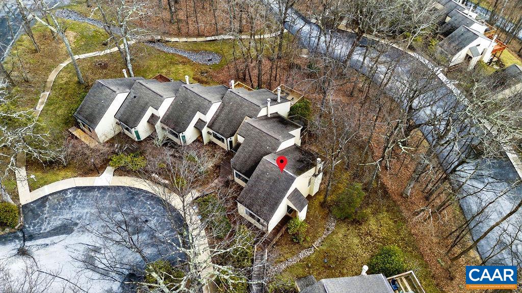 646 WHITE OAK CONDOS, WINTERGREEN, Virginia 22967, 2 Bedrooms Bedrooms, ,2 BathroomsBathrooms,Residential,646 WHITE OAK CONDOS,675201 MLS # 675201