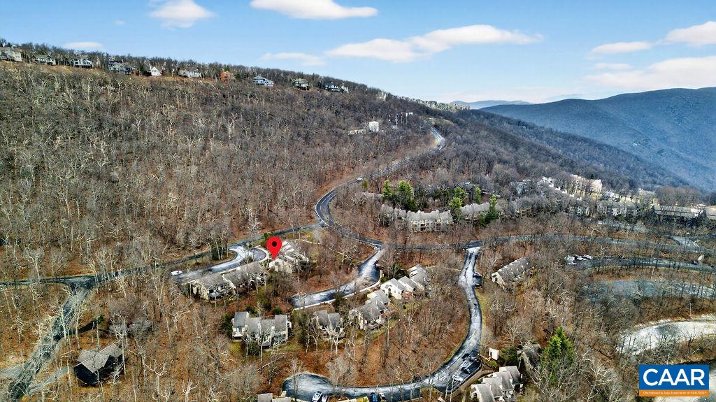 646 WHITE OAK CONDOS, WINTERGREEN, Virginia 22967, 2 Bedrooms Bedrooms, ,2 BathroomsBathrooms,Residential,646 WHITE OAK CONDOS,675201 MLS # 675201