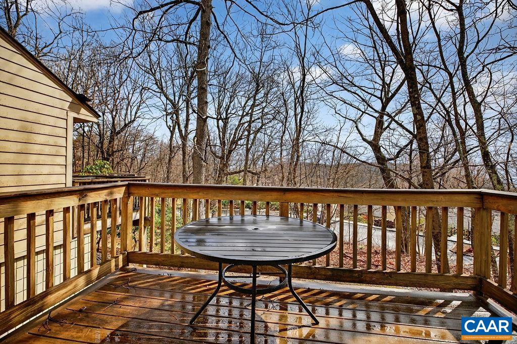 646 WHITE OAK CONDOS, WINTERGREEN, Virginia 22967, 2 Bedrooms Bedrooms, ,2 BathroomsBathrooms,Residential,646 WHITE OAK CONDOS,675201 MLS # 675201