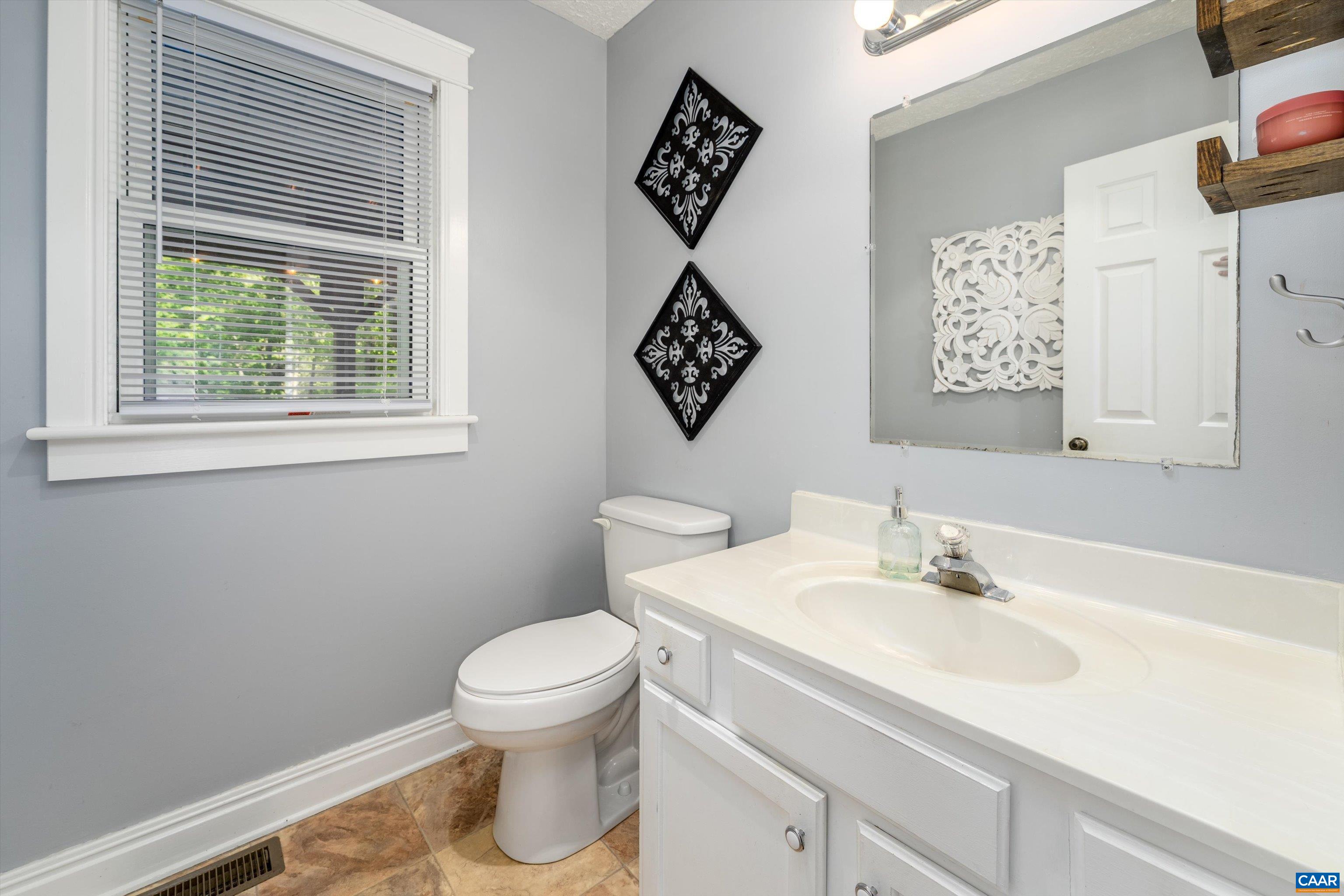 5 IROQUOIS WAY, PALMYRA, Virginia 22963, 4 Bedrooms Bedrooms, ,3 BathroomsBathrooms,Residential,5 IROQUOIS WAY,675676 MLS # 675676