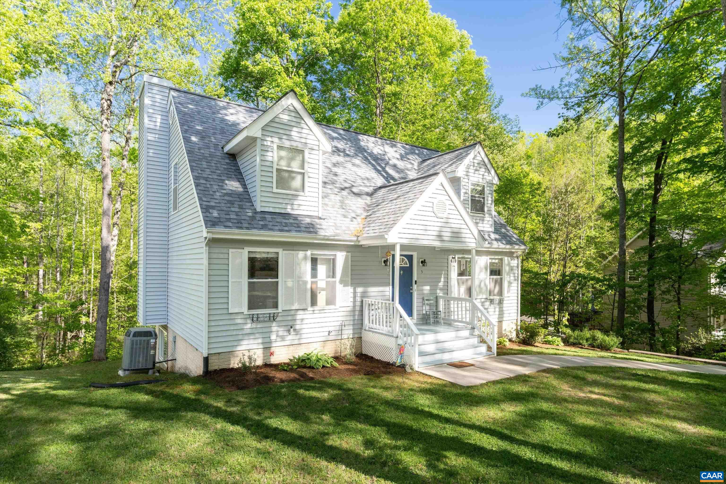 5 IROQUOIS WAY, PALMYRA, Virginia 22963, 4 Bedrooms Bedrooms, ,3 BathroomsBathrooms,Residential,5 IROQUOIS WAY,675676 MLS # 675676