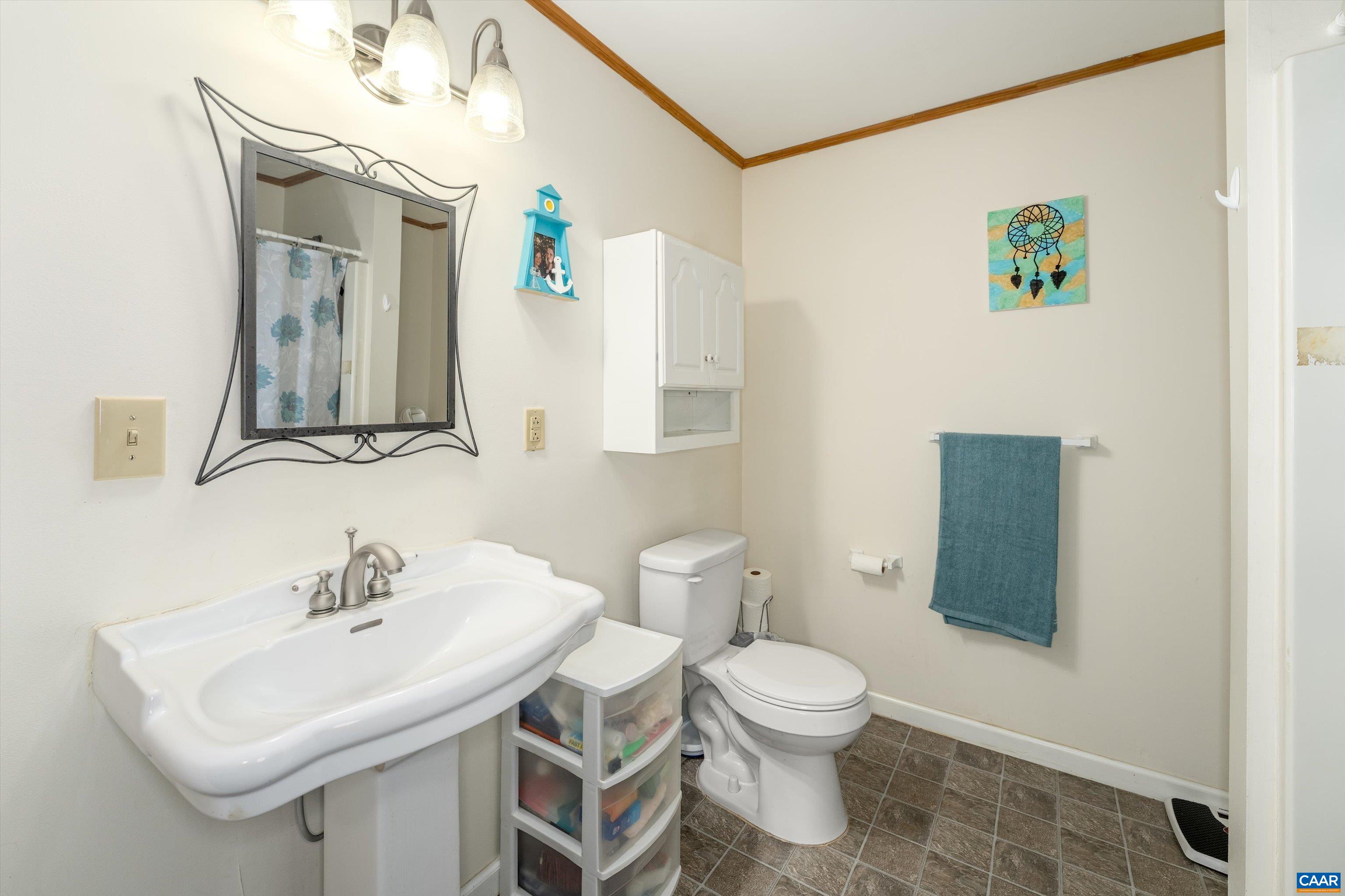 5 IROQUOIS WAY, PALMYRA, Virginia 22963, 4 Bedrooms Bedrooms, ,3 BathroomsBathrooms,Residential,5 IROQUOIS WAY,675676 MLS # 675676