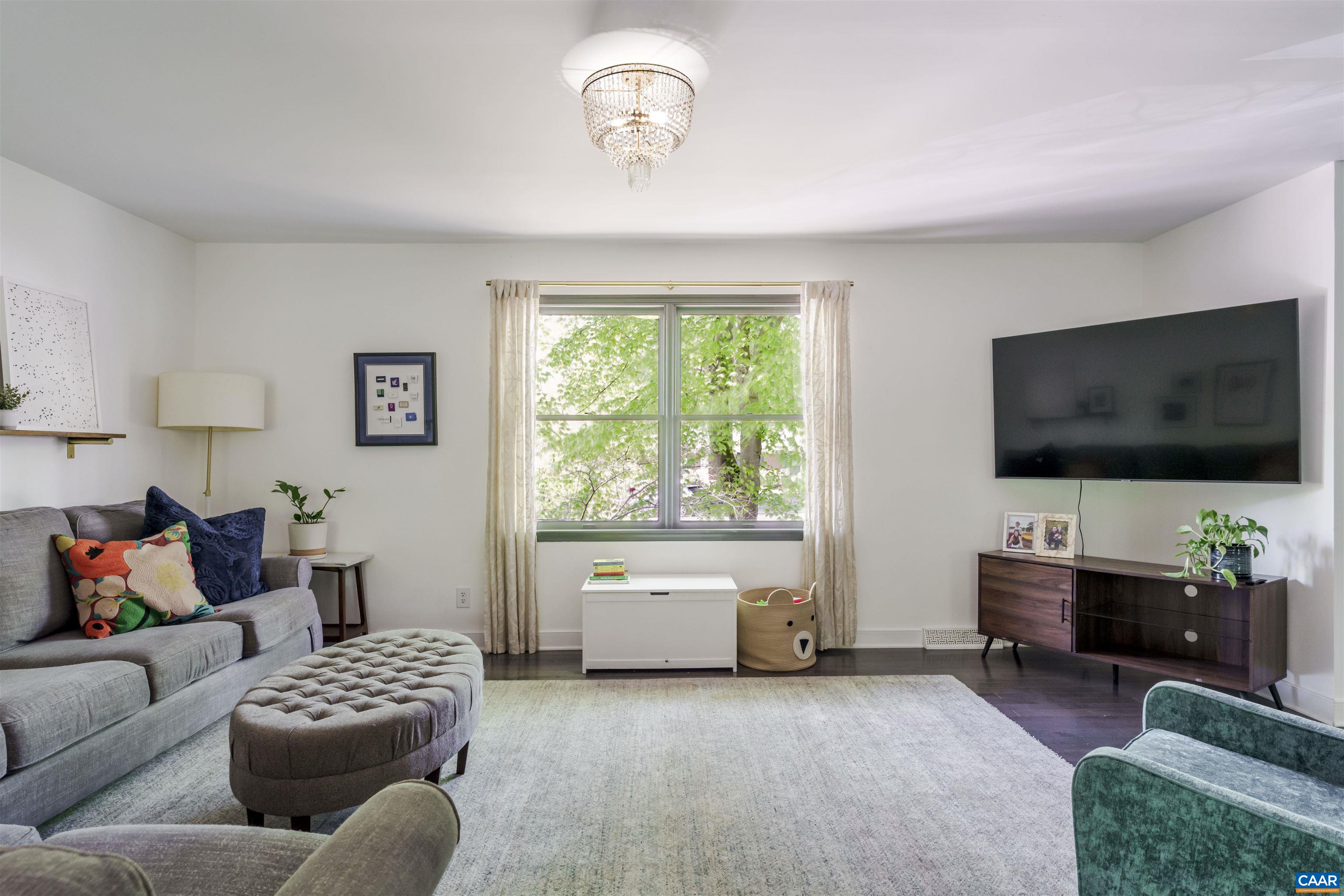 110 CARRSBROOK CT, CHARLOTTESVILLE, Virginia 22901, 4 Bedrooms Bedrooms, ,3 BathroomsBathrooms,Residential,110 CARRSBROOK CT,676011 MLS # 676011