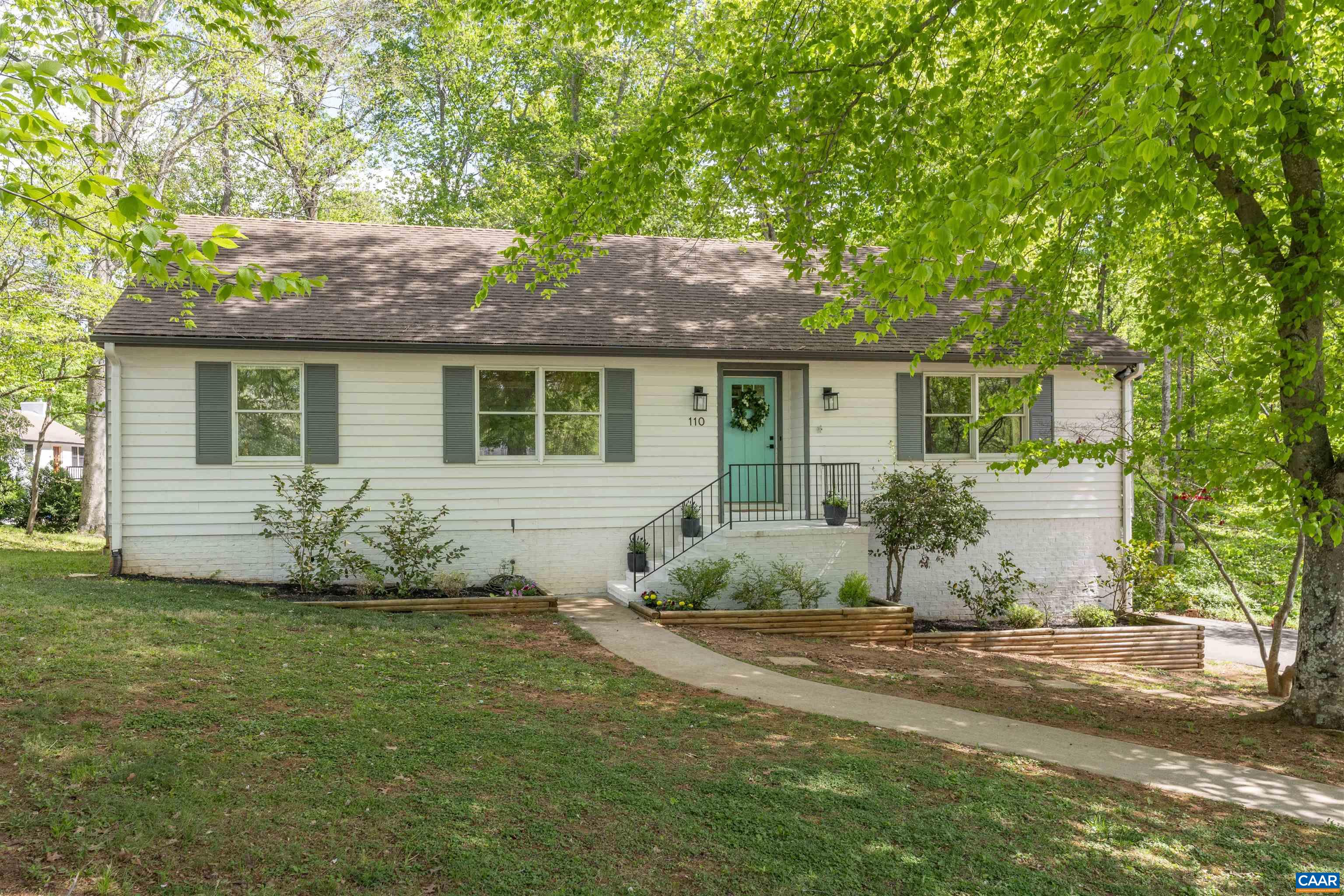 110 CARRSBROOK CT, CHARLOTTESVILLE, Virginia 22901, 4 Bedrooms Bedrooms, ,3 BathroomsBathrooms,Residential,110 CARRSBROOK CT,676011 MLS # 676011