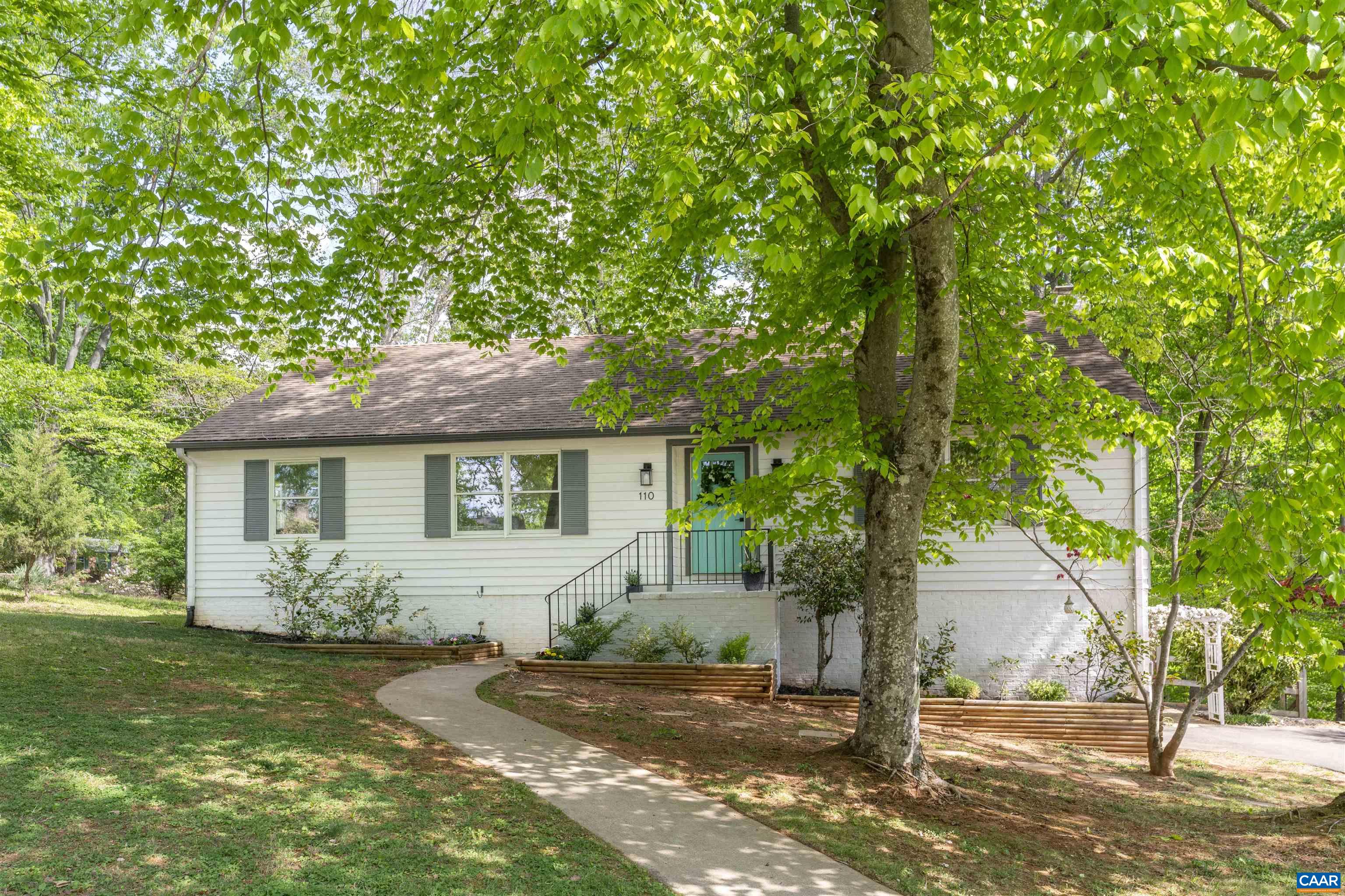 110 CARRSBROOK CT, CHARLOTTESVILLE, Virginia 22901, 4 Bedrooms Bedrooms, ,3 BathroomsBathrooms,Residential,110 CARRSBROOK CT,676011 MLS # 676011